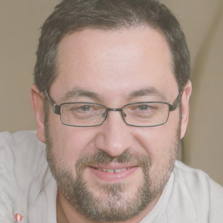 Finanzberater Rüdiger Kleinschmidt bei der Budgetberatung